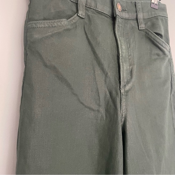 Favorite Daughter "The Mischa" Belize Green Shiny Coated Sheen Wide Leg Pant - Picture 6 of 17
